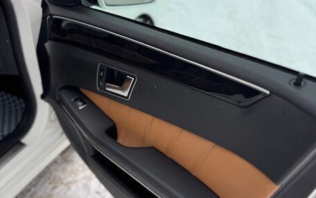 Mercedes-Benz E-Класс, 2012 год, 1 320 000 рублей, 17 фотография