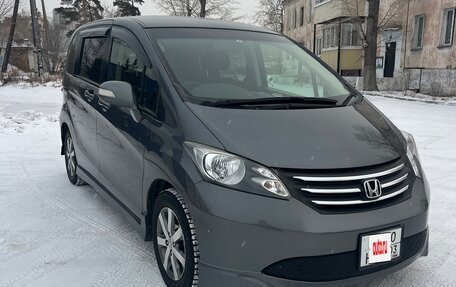 Honda Freed I, 2009 год, 945 000 рублей, 1 фотография