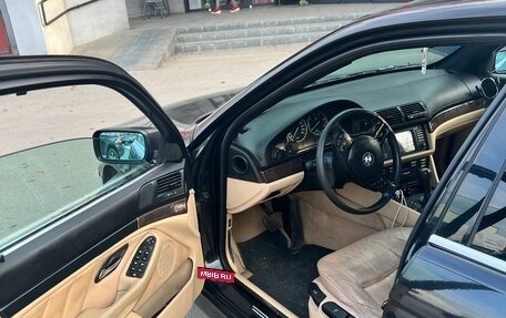 BMW 5 серия, 2002 год, 950 000 рублей, 8 фотография
