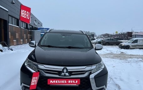 Mitsubishi Pajero Sport III рестайлинг, 2017 год, 3 100 000 рублей, 2 фотография