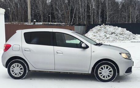 Renault Sandero II рестайлинг, 2017 год, 765 000 рублей, 5 фотография