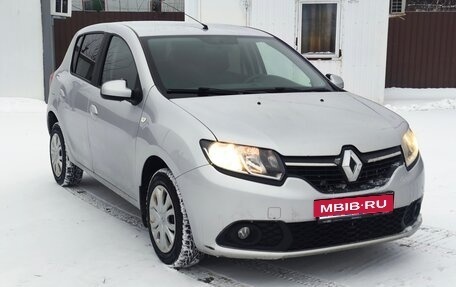 Renault Sandero II рестайлинг, 2017 год, 765 000 рублей, 3 фотография