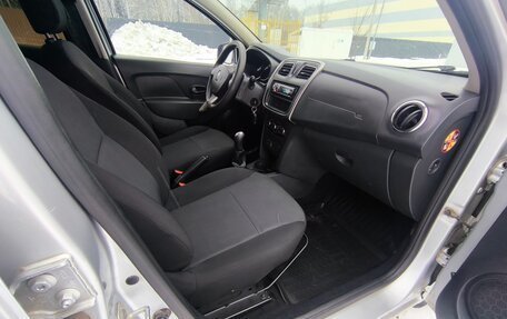 Renault Sandero II рестайлинг, 2017 год, 765 000 рублей, 21 фотография