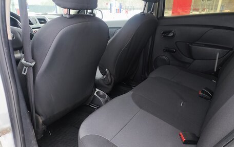 Renault Sandero II рестайлинг, 2017 год, 765 000 рублей, 24 фотография