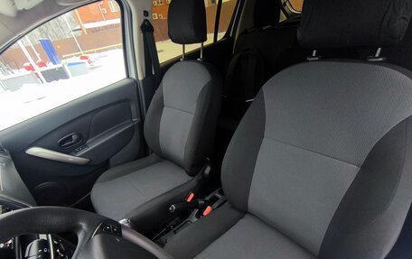 Renault Sandero II рестайлинг, 2017 год, 765 000 рублей, 28 фотография