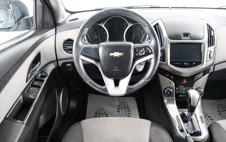 Chevrolet Cruze II, 2013 год, 829 000 рублей, 15 фотография