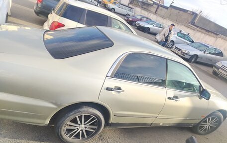 Mitsubishi Diamante II, 1995 год, 200 000 рублей, 2 фотография