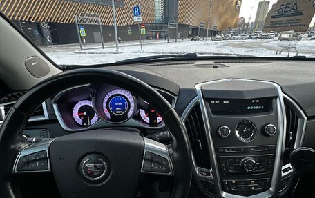 Cadillac SRX II рестайлинг, 2011 год, 1 000 000 рублей, 11 фотография