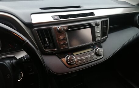 Toyota RAV4, 2013 год, 2 000 000 рублей, 8 фотография