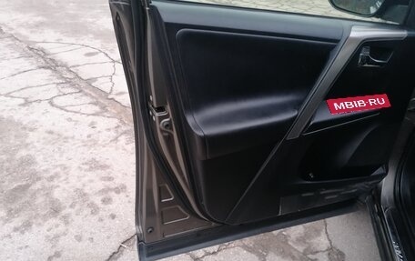 Toyota RAV4, 2013 год, 2 000 000 рублей, 10 фотография