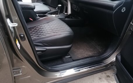 Toyota RAV4, 2013 год, 2 000 000 рублей, 11 фотография