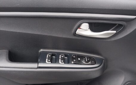 KIA Rio IV, 2017 год, 1 290 000 рублей, 13 фотография