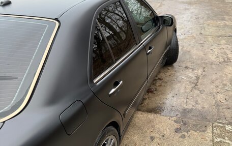 Mercedes-Benz E-Класс, 2001 год, 530 000 рублей, 5 фотография