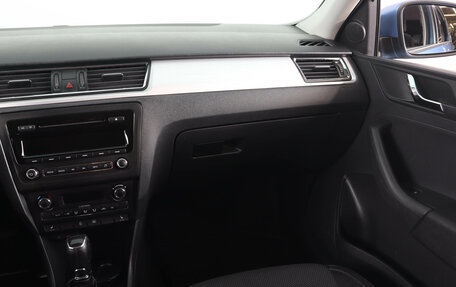 Skoda Rapid I, 2015 год, 1 069 000 рублей, 15 фотография