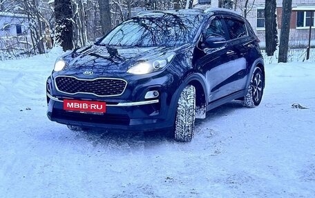 KIA Sportage IV рестайлинг, 2018 год, 2 200 000 рублей, 3 фотография