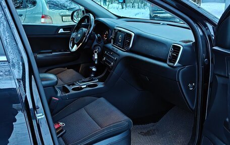 KIA Sportage IV рестайлинг, 2018 год, 2 200 000 рублей, 17 фотография