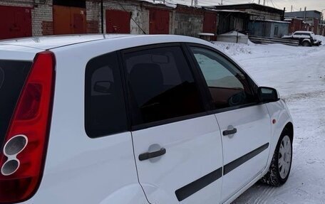 Ford Fiesta, 2008 год, 450 000 рублей, 2 фотография