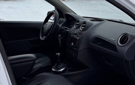 Ford Fiesta, 2008 год, 450 000 рублей, 10 фотография