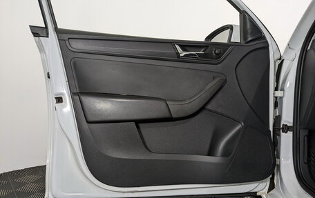 Skoda Rapid II, 2021 год, 1 350 000 рублей, 19 фотография