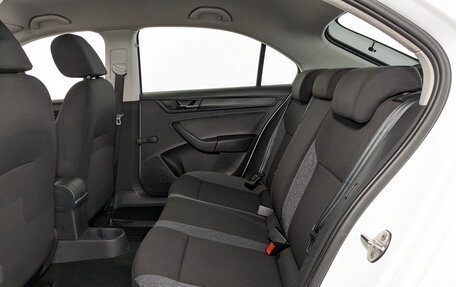 Skoda Rapid II, 2021 год, 1 350 000 рублей, 12 фотография