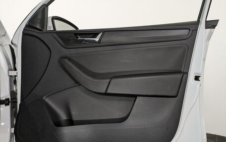 Skoda Rapid II, 2021 год, 1 350 000 рублей, 24 фотография