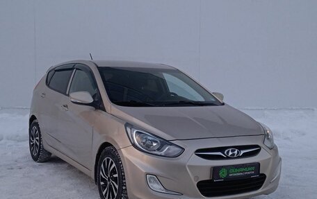 Hyundai Solaris II рестайлинг, 2012 год, 790 000 рублей, 3 фотография