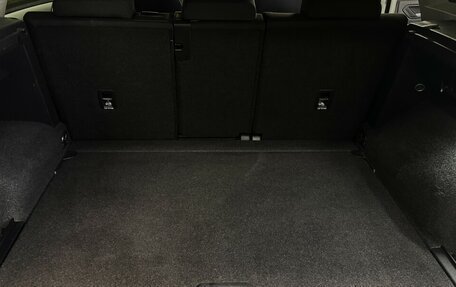 Volkswagen Tiguan II, 2019 год, 2 370 000 рублей, 14 фотография