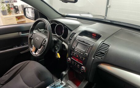 KIA Sorento II рестайлинг, 2011 год, 1 200 000 рублей, 12 фотография