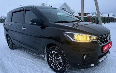 Suzuki Ertiga II, 2023 год, 2 499 999 рублей, 1 фотография