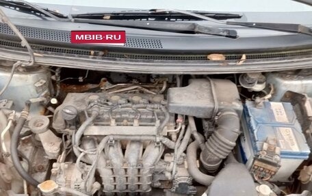 Mitsubishi Colt VI рестайлинг, 2004 год, 130 000 рублей, 6 фотография