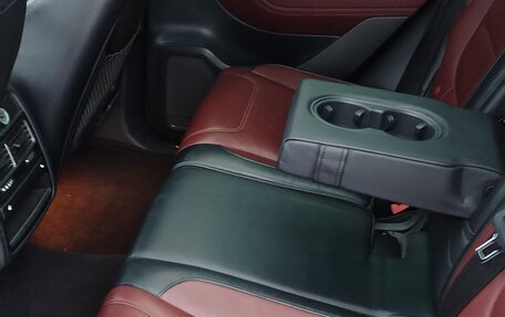 Volkswagen Touareg III, 2015 год, 2 790 000 рублей, 11 фотография