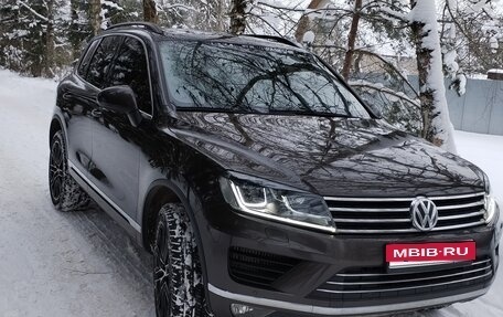 Volkswagen Touareg III, 2015 год, 2 790 000 рублей, 3 фотография