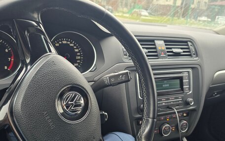 Volkswagen Jetta VI, 2015 год, 1 200 000 рублей, 7 фотография