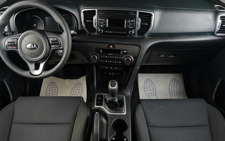 KIA Sportage IV рестайлинг, 2017 год, 1 559 000 рублей, 13 фотография