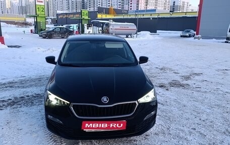 Skoda Rapid II, 2022 год, 1 750 000 рублей, 1 фотография