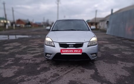 KIA Rio II, 2009 год, 590 000 рублей, 2 фотография