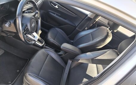 KIA Rio IV, 2018 год, 1 490 000 рублей, 8 фотография