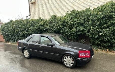 Mercedes-Benz C-Класс, 1998 год, 540 000 рублей, 3 фотография