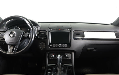 Volkswagen Touareg III, 2017 год, 3 649 000 рублей, 17 фотография