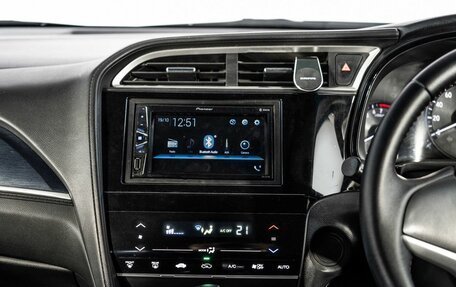 Honda Shuttle II, 2016 год, 1 195 000 рублей, 10 фотография