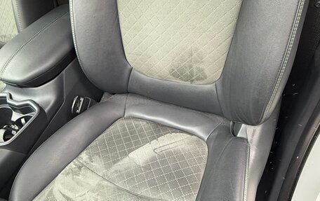 Toyota RAV4, 2024 год, 4 200 000 рублей, 15 фотография