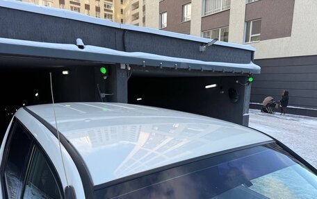 Mitsubishi Mirage VI рестайлинг, 2000 год, 299 000 рублей, 12 фотография