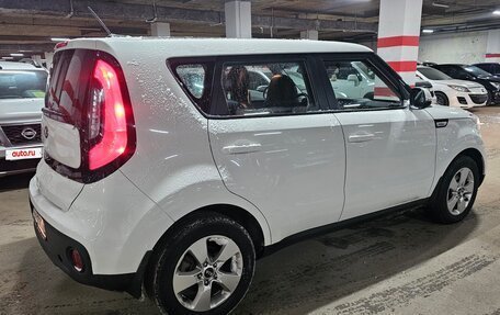 KIA Soul II рестайлинг, 2017 год, 1 250 000 рублей, 10 фотография