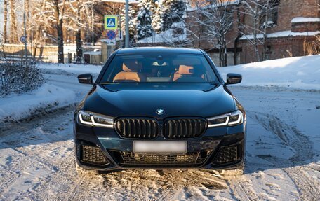 BMW 5 серия, 2021 год, 5 500 000 рублей, 5 фотография