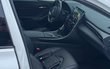 Toyota Avalon, 2022 год, 4 100 000 рублей, 8 фотография