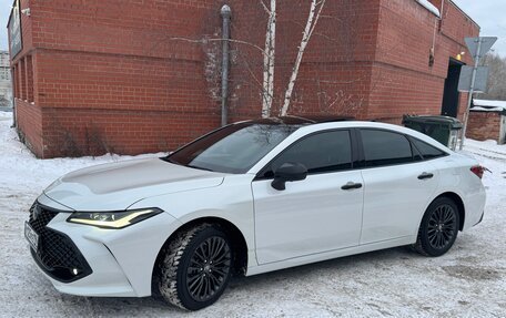 Toyota Avalon, 2022 год, 4 100 000 рублей, 3 фотография