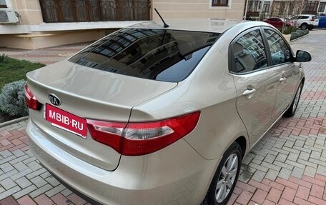 KIA Rio III рестайлинг, 2014 год, 987 000 рублей, 4 фотография