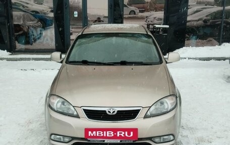 Daewoo Gentra II, 2014 год, 700 000 рублей, 2 фотография