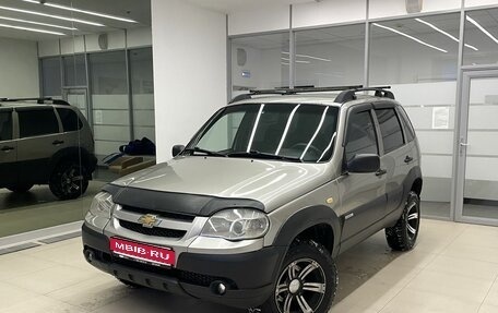 Chevrolet Niva I рестайлинг, 2011 год, 495 000 рублей, 1 фотография