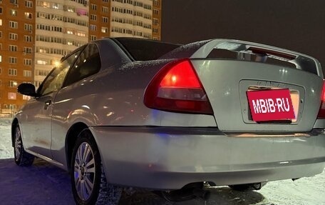 Mitsubishi Mirage VI рестайлинг, 2001 год, 250 000 рублей, 2 фотография